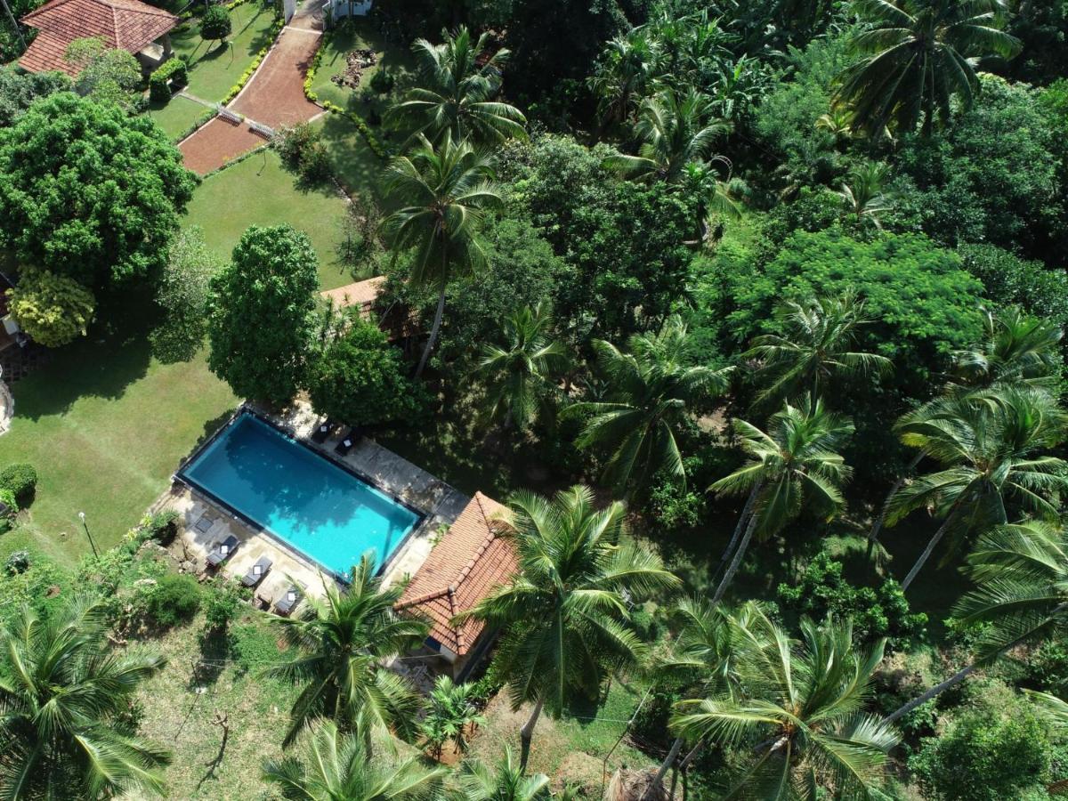 Thalpe Walawwa Heritage Villa Unawatuna Exterior foto